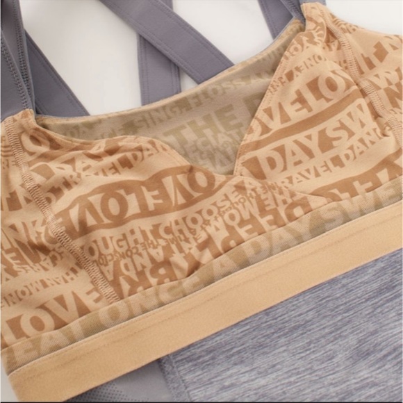 EUC Lululemon Chaturanga Tank in Heathered Fossil / Fossil - Picture 11 of 14